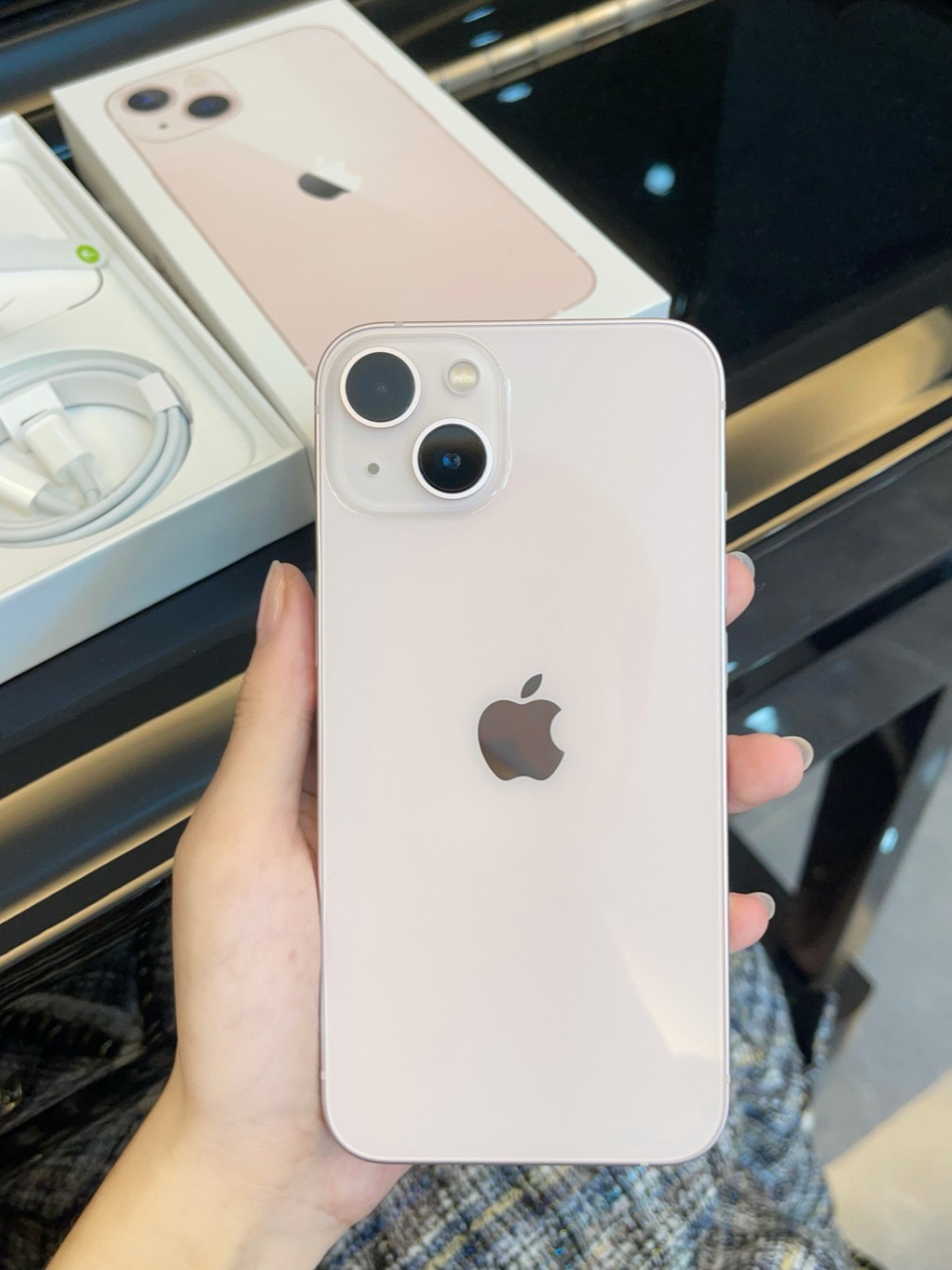 苹果iphone 13手机的影像色彩怎么样？的第1张示图