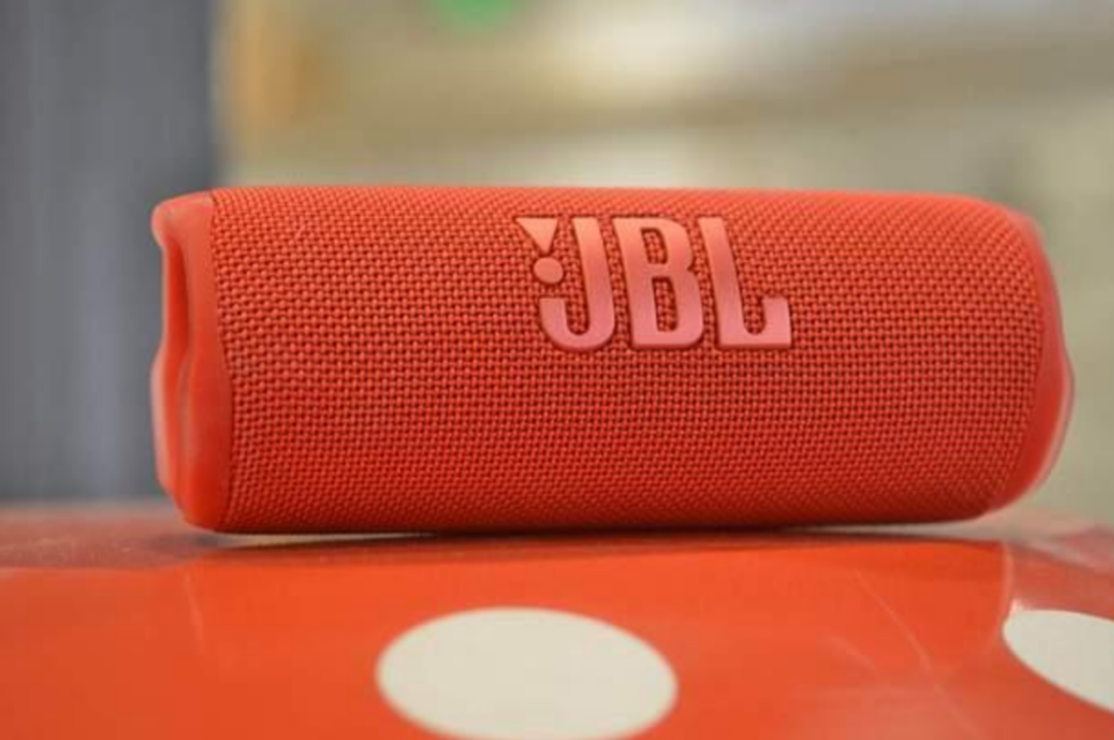 jbl flip6便携蓝牙音箱评测：再现jbl传奇音质的第2张示图